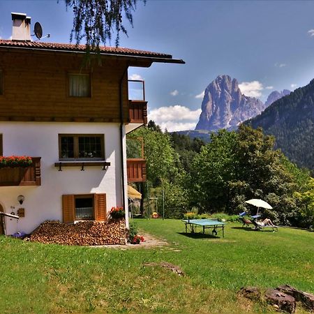 Apartment Larjei Ортизей Екстериор снимка