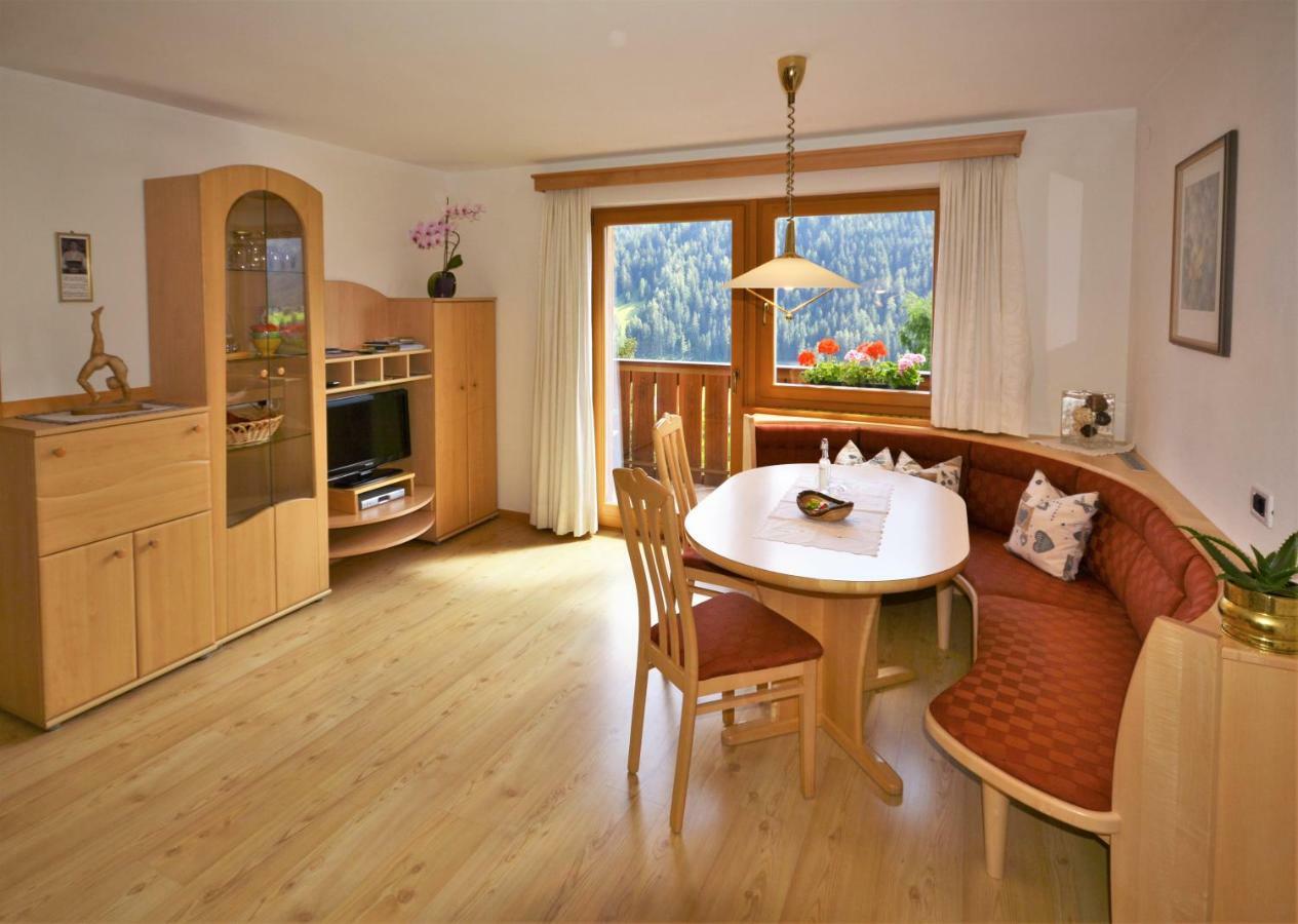 Apartment Larjei Ортизей Екстериор снимка